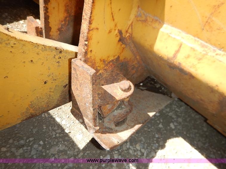 image for item K7031 Fiat-Allis 605 wheel loader
