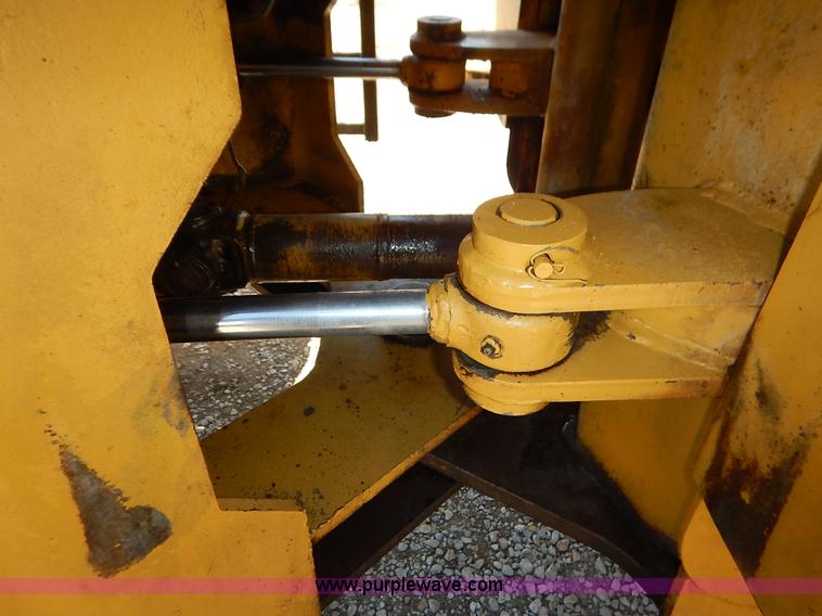 image for item K7031 Fiat-Allis 605 wheel loader