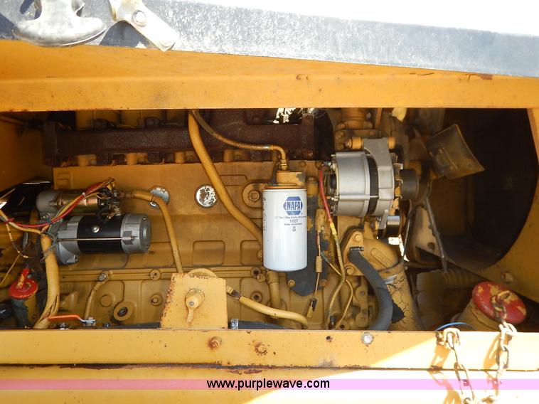 image for item K7031 Fiat-Allis 605 wheel loader