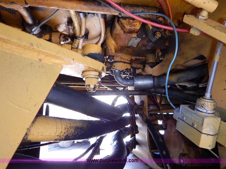 image for item K7031 Fiat-Allis 605 wheel loader