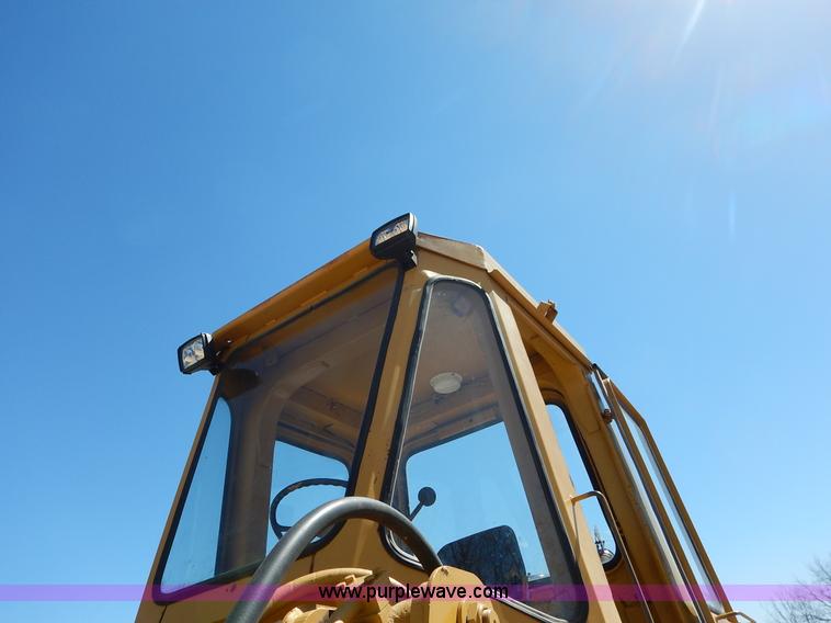 image for item K7031 Fiat-Allis 605 wheel loader