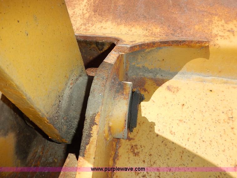 image for item K7031 Fiat-Allis 605 wheel loader