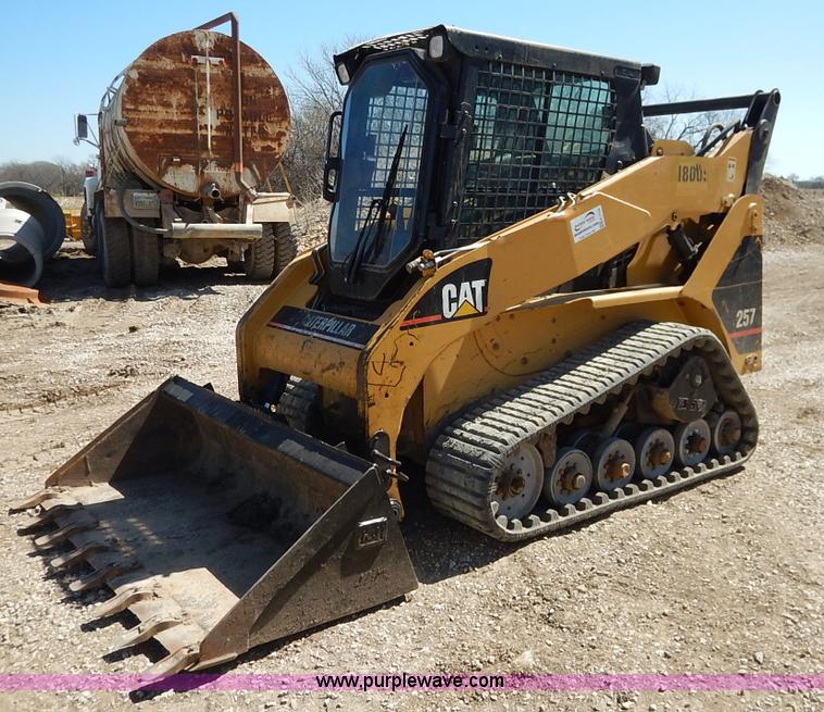 image for item K7179 2003 Caterpillar 257 skid steer