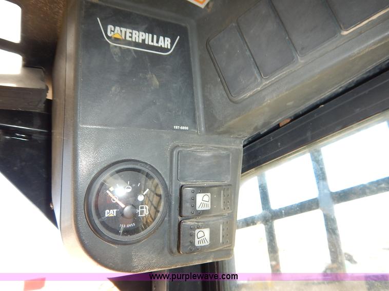 image for item K7179 2003 Caterpillar 257 skid steer