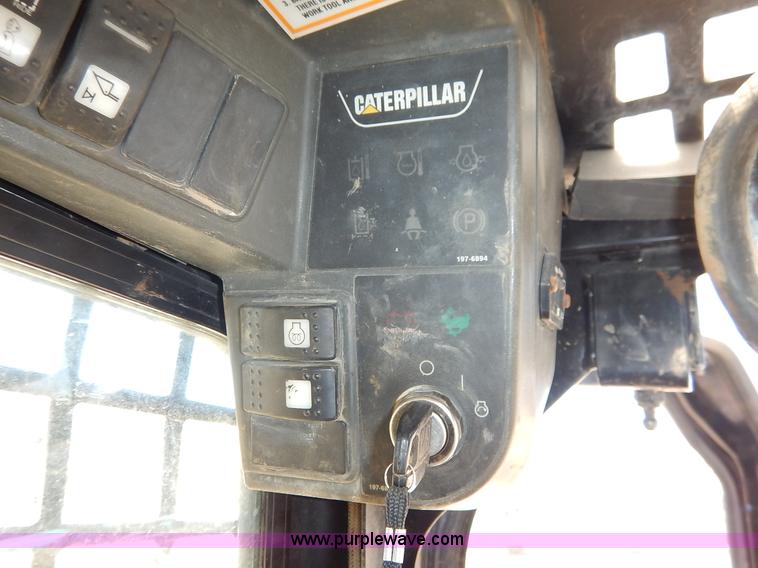 image for item K7179 2003 Caterpillar 257 skid steer