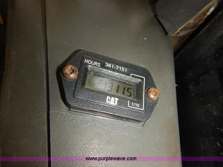 image for item K7179 2003 Caterpillar 257 skid steer