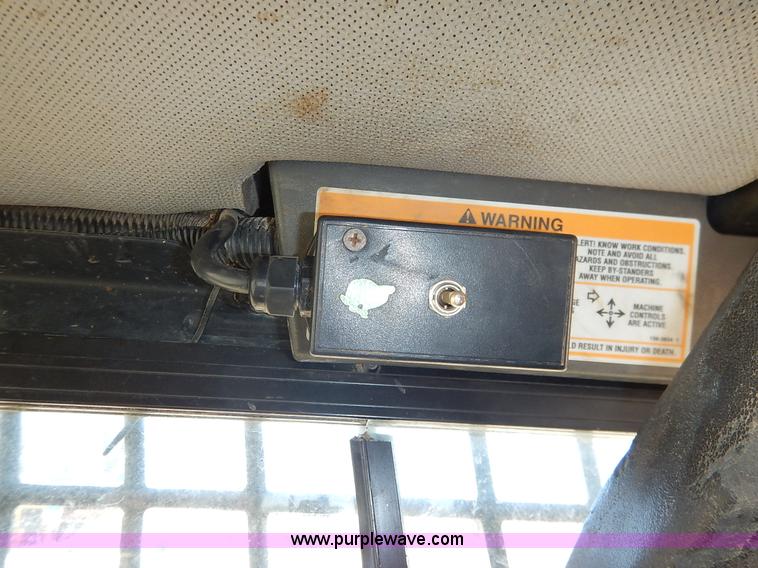 image for item K7179 2003 Caterpillar 257 skid steer