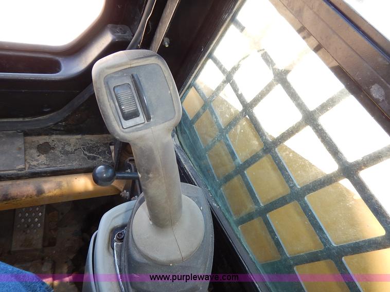 image for item K7179 2003 Caterpillar 257 skid steer