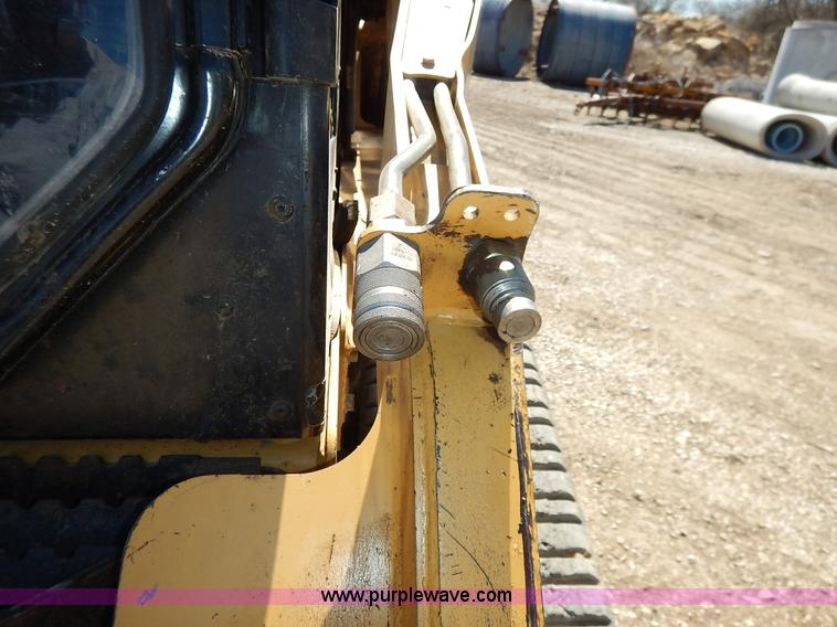 image for item K7179 2003 Caterpillar 257 skid steer