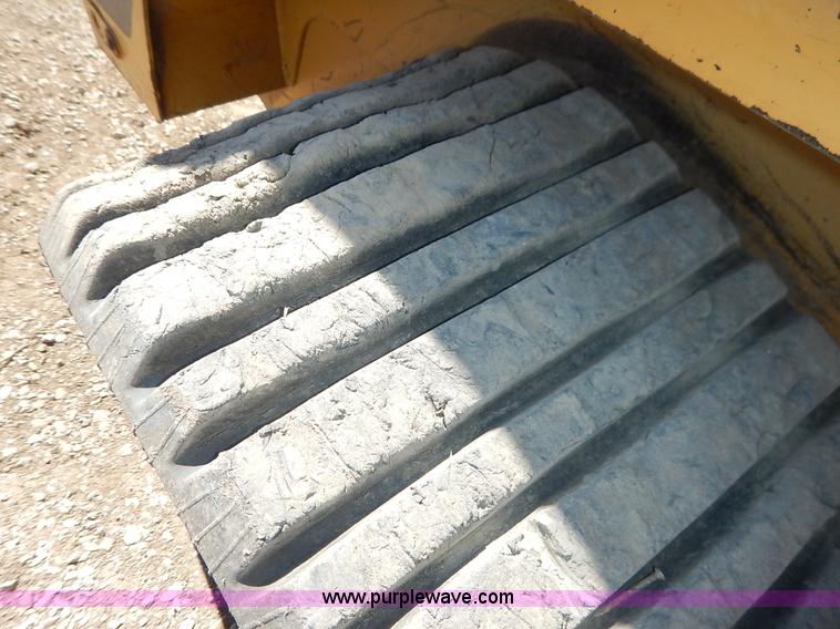 image for item K7179 2003 Caterpillar 257 skid steer