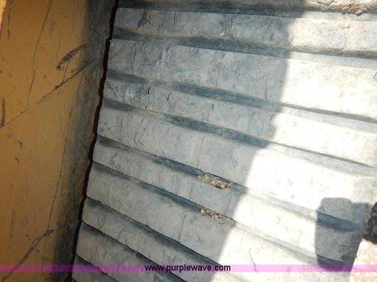 image for item K7179 2003 Caterpillar 257 skid steer