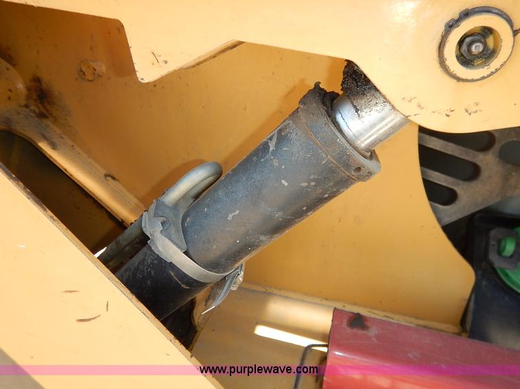 image for item K7179 2003 Caterpillar 257 skid steer
