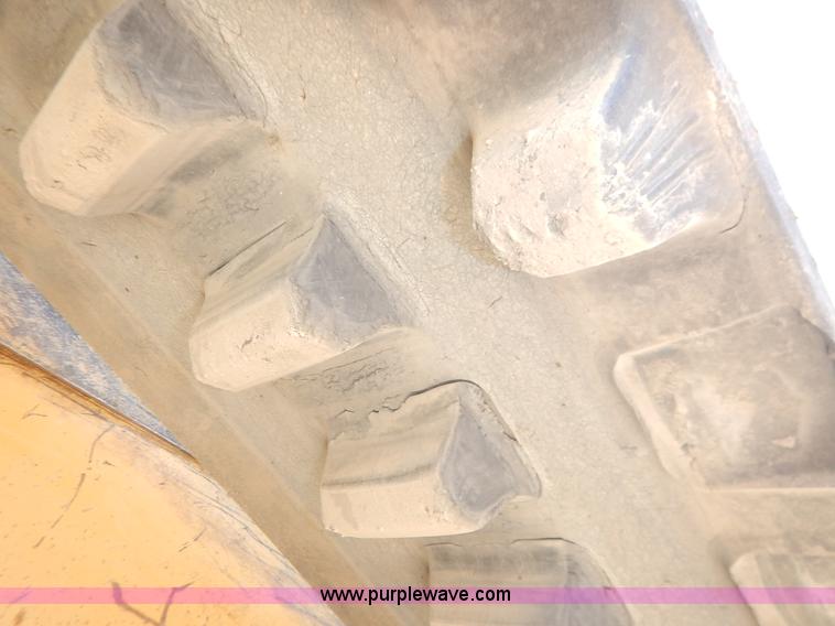 image for item K7179 2003 Caterpillar 257 skid steer