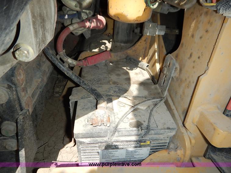 image for item K7179 2003 Caterpillar 257 skid steer