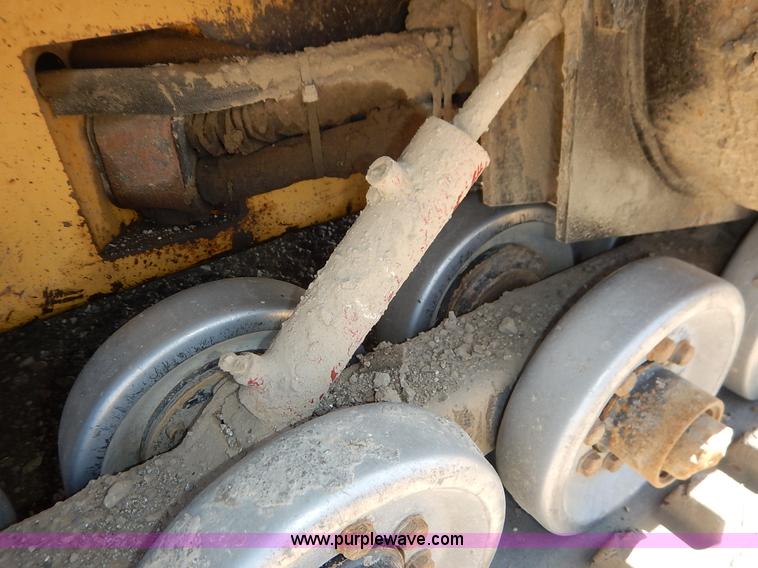 image for item K7179 2003 Caterpillar 257 skid steer