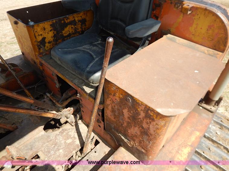 image for item K7330 Allis Chalmers HD9 dozer