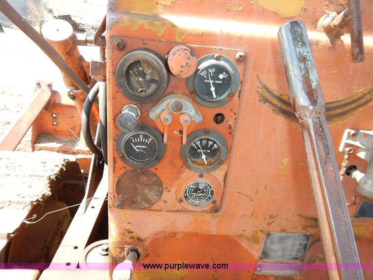 image for item K7330 Allis Chalmers HD9 dozer