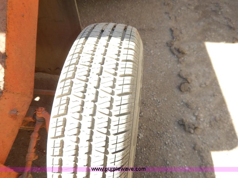 image for item K7342 Broce Broom