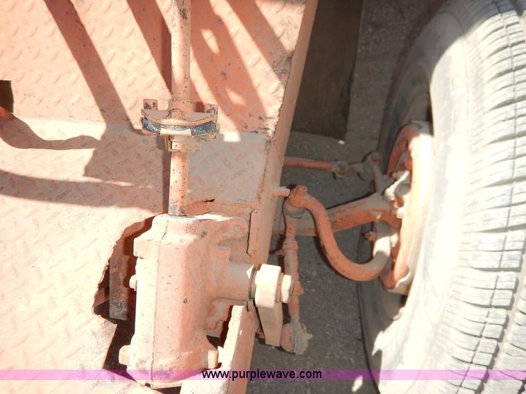 image for item K7342 Broce Broom