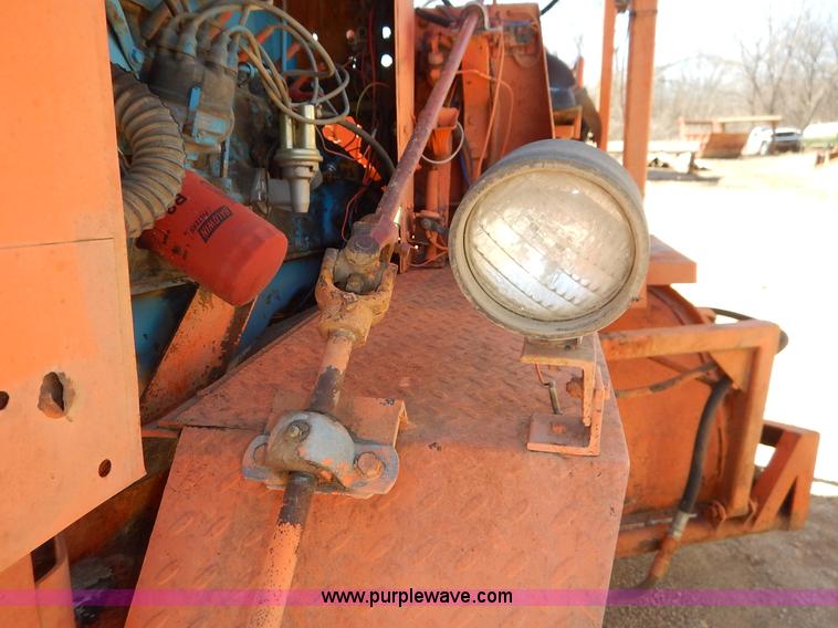 image for item K7342 Broce Broom