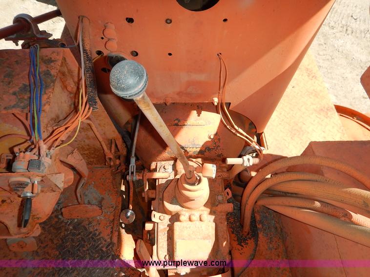 image for item K7342 Broce Broom