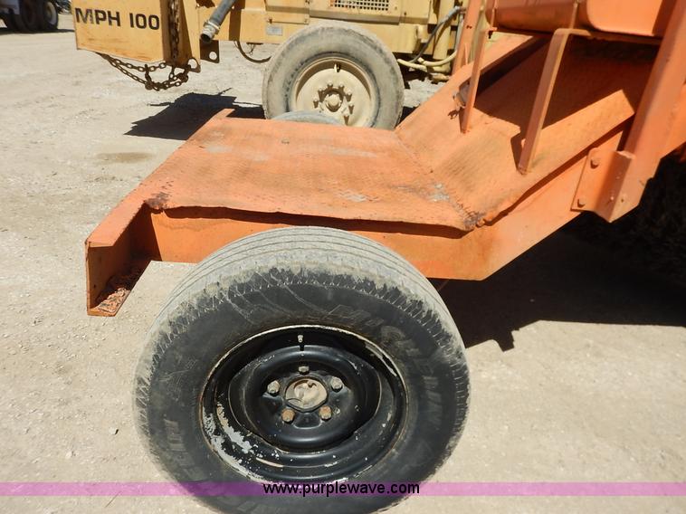 image for item K7342 Broce Broom