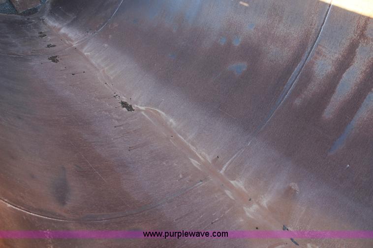 image for item K8769 2002 Travis barrel bed end dump trailer