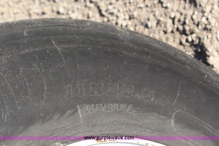 image for item K8769 2002 Travis barrel bed end dump trailer