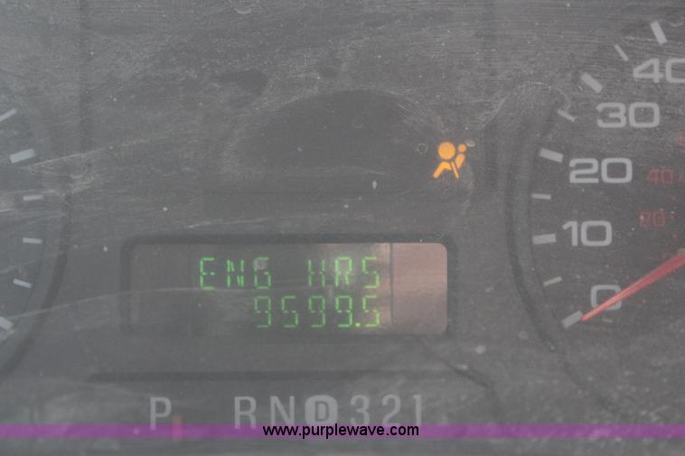 image for item K8962 2005 Ford F550 truck cab and chassis