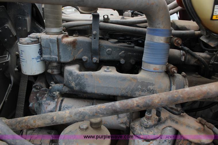 image for item L6704 1999 Mack RD69S mixer truck