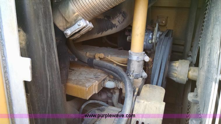 image for item Z9257 2003 Caterpillar 963C track loader