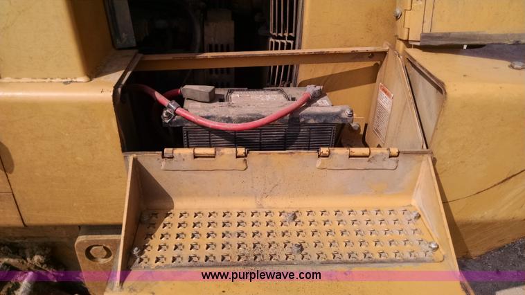 image for item Z9257 2003 Caterpillar 963C track loader