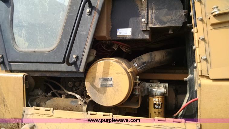 image for item Z9257 2003 Caterpillar 963C track loader