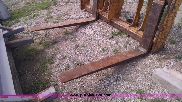 image for item Z9257 2003 Caterpillar 963C track loader