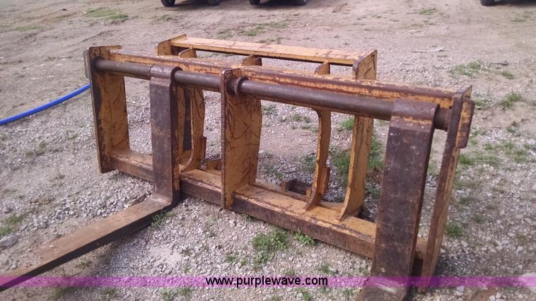 image for item Z9257 2003 Caterpillar 963C track loader