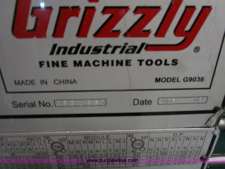image for item BA9340 Grizzly G9036 floor lathe