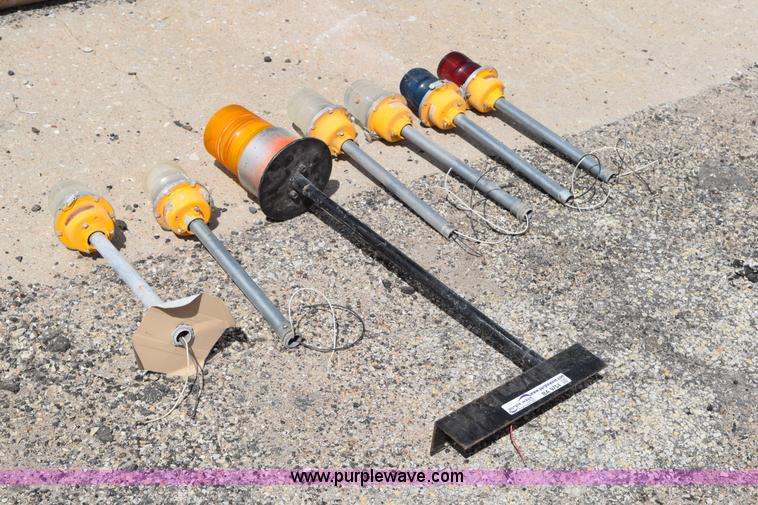 image for item BA9754 Approximately 36 assorted Manairco runway lights