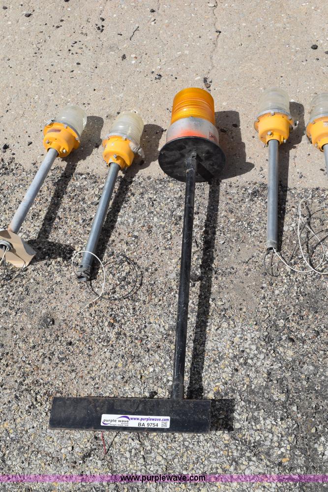 image for item BA9754 Approximately 36 assorted Manairco runway lights