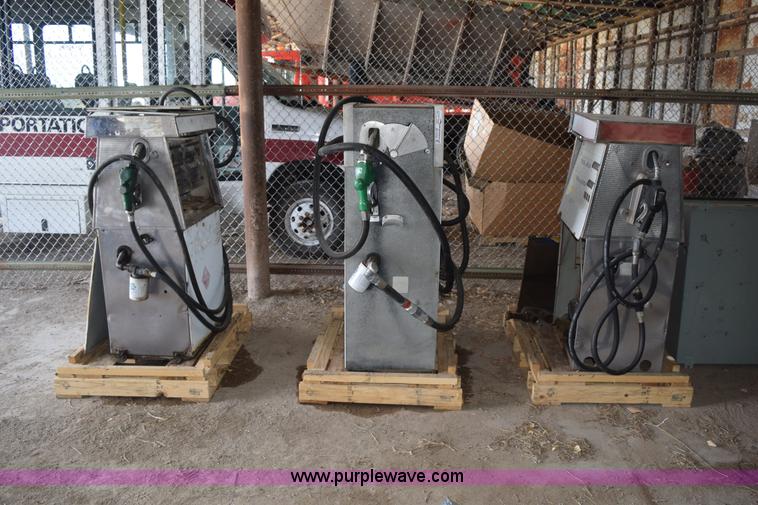 image for item BA9793 (3) assorted fuel pumps