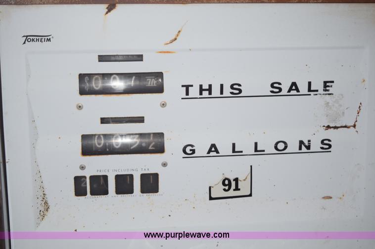 image for item BA9793 (3) assorted fuel pumps