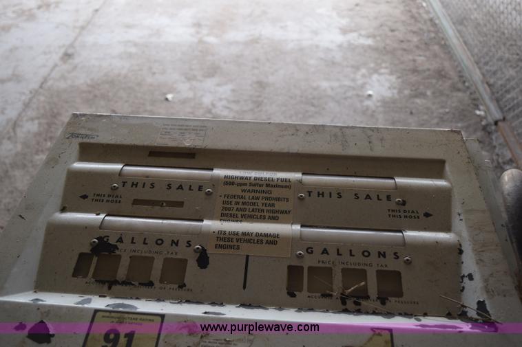 image for item BA9793 (3) assorted fuel pumps