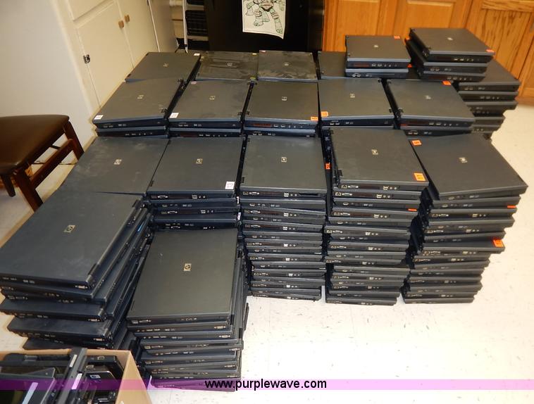 image for item BJ9655 Approximately 271 HP laptops