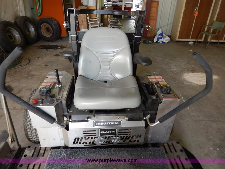 image for item BJ9659 Dixie Chopper Classic 2769 ZTR lawn mower