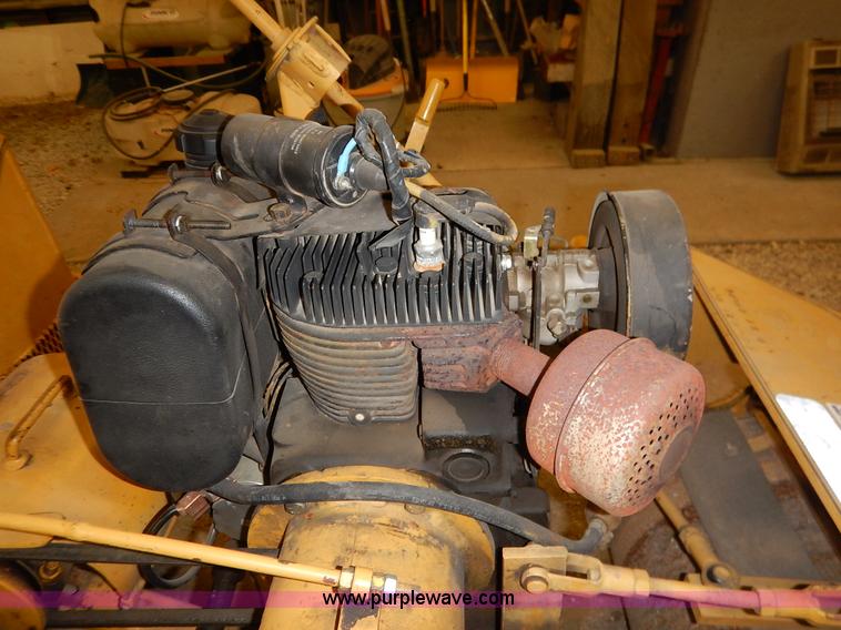 image for item BJ9732 Vibratory double drum roller