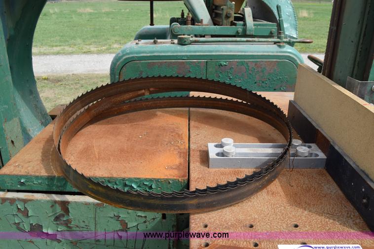 image for item BM9221 Oliver 38" band saw