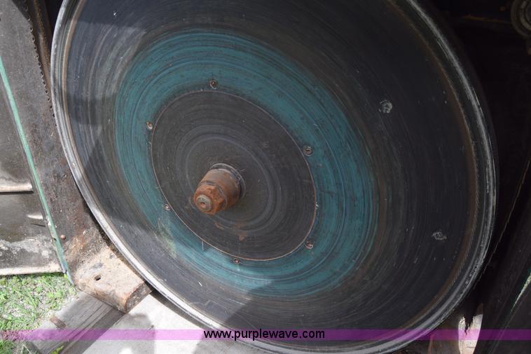 image for item BM9221 Oliver 38" band saw