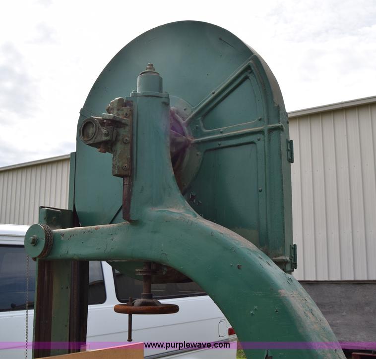 image for item BM9221 Oliver 38" band saw