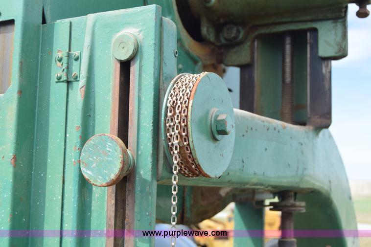 image for item BM9221 Oliver 38" band saw