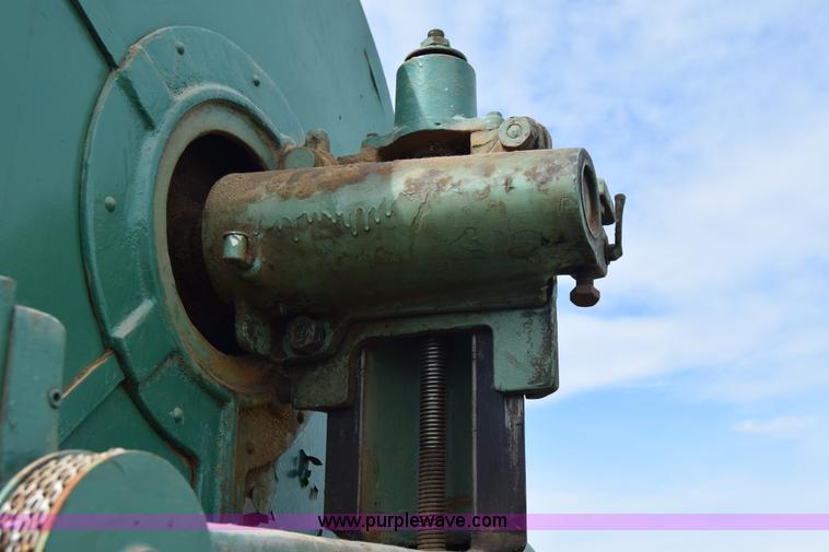 image for item BM9221 Oliver 38" band saw