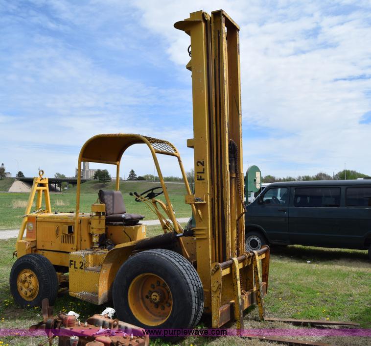 image for item E6142 Champ forklift